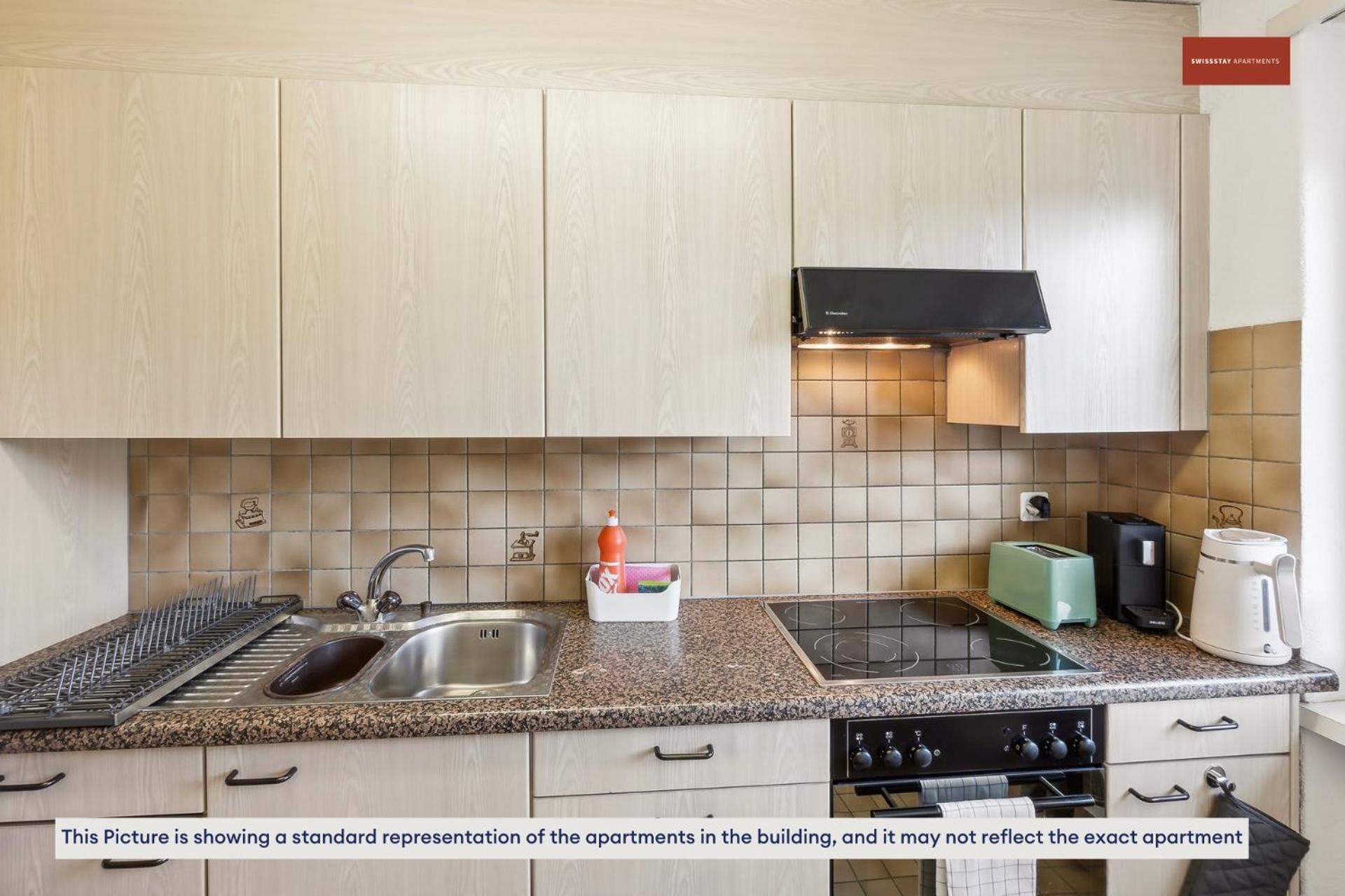 Urban Living Redefined: Apartment In Oerlikon Zurigo Esterno foto