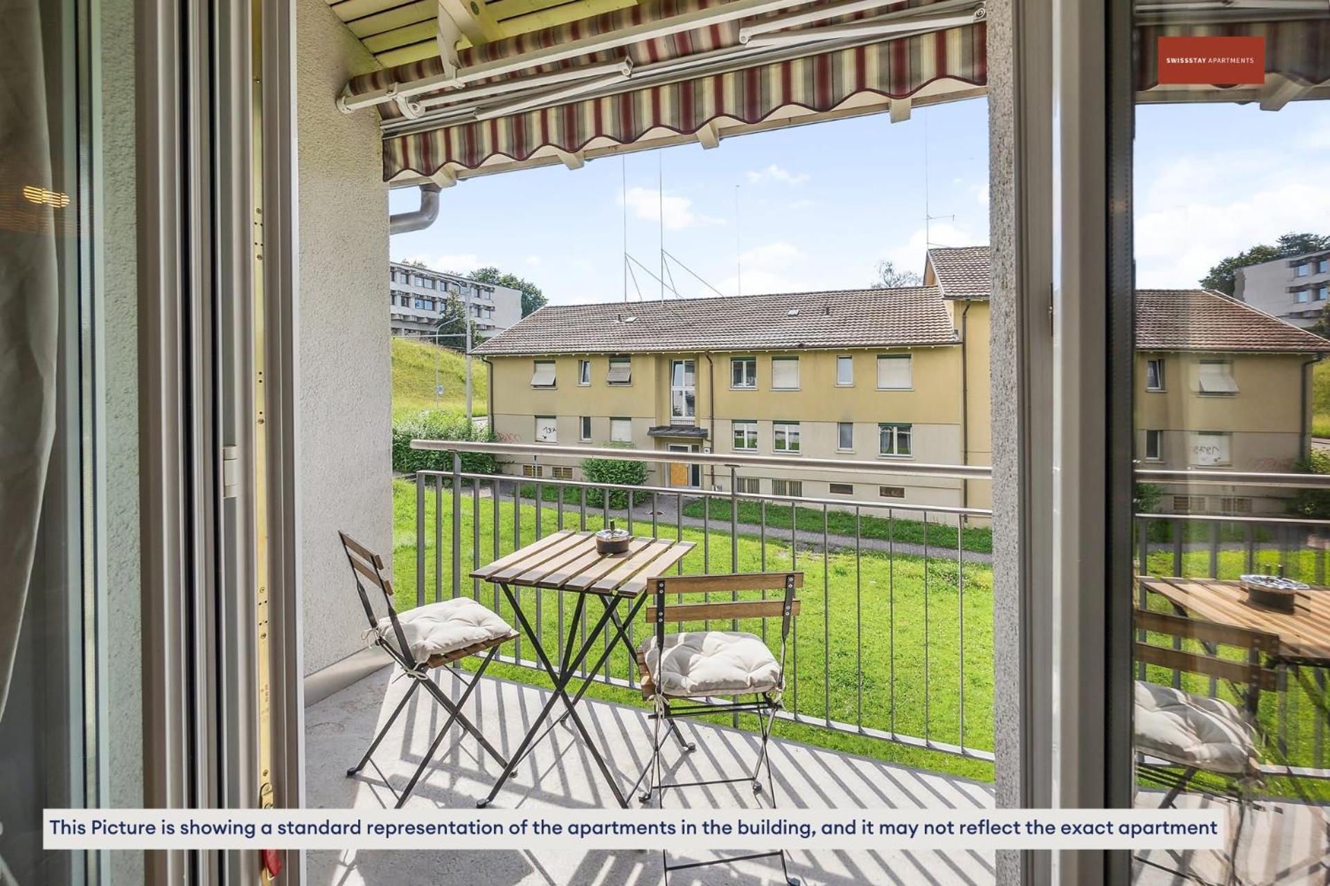 Urban Living Redefined: Apartment In Oerlikon Zurigo Esterno foto