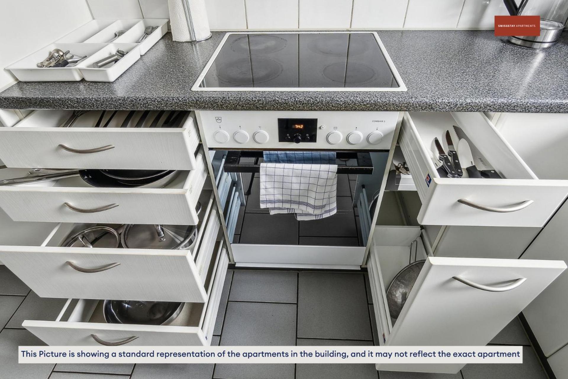 Urban Living Redefined: Apartment In Oerlikon Zurigo Esterno foto