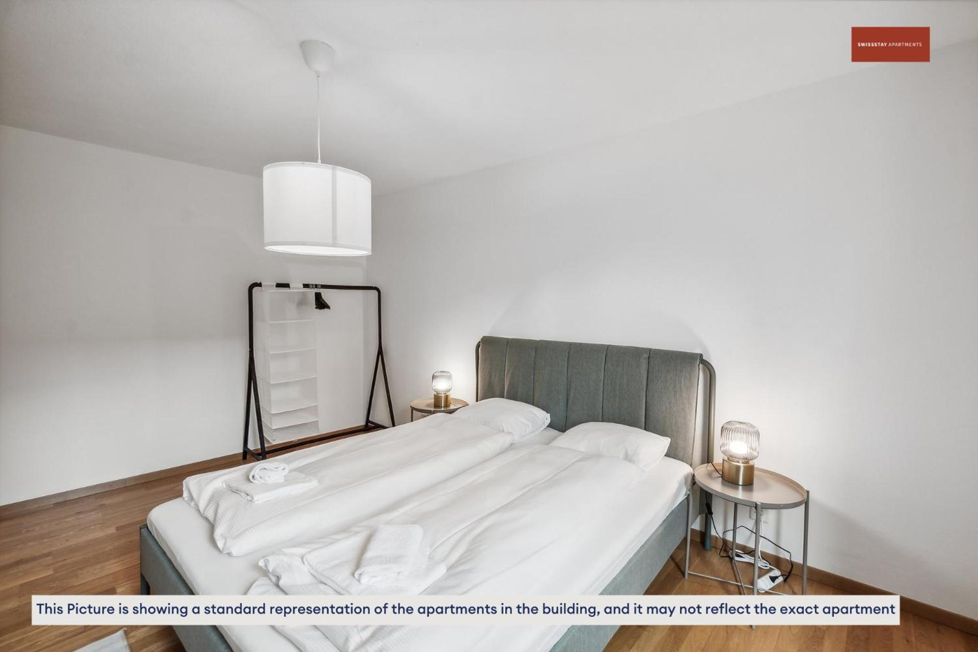 Urban Living Redefined: Apartment In Oerlikon Zurigo Esterno foto